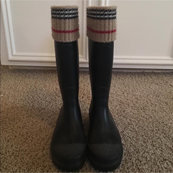 Burberry rain boots size 41 - Picture 2 of 5